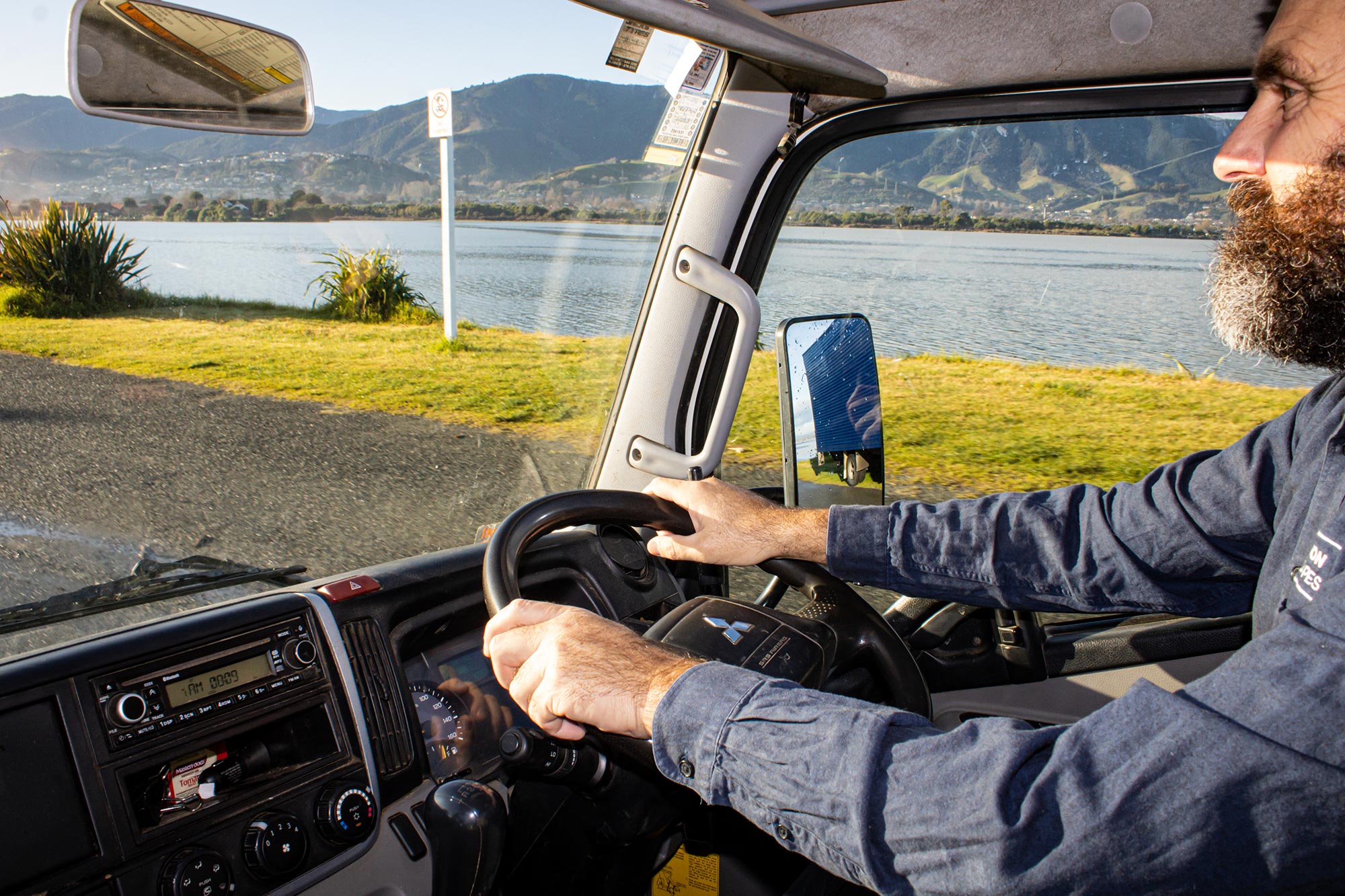 The FUSO Canter is driven on a car licence  