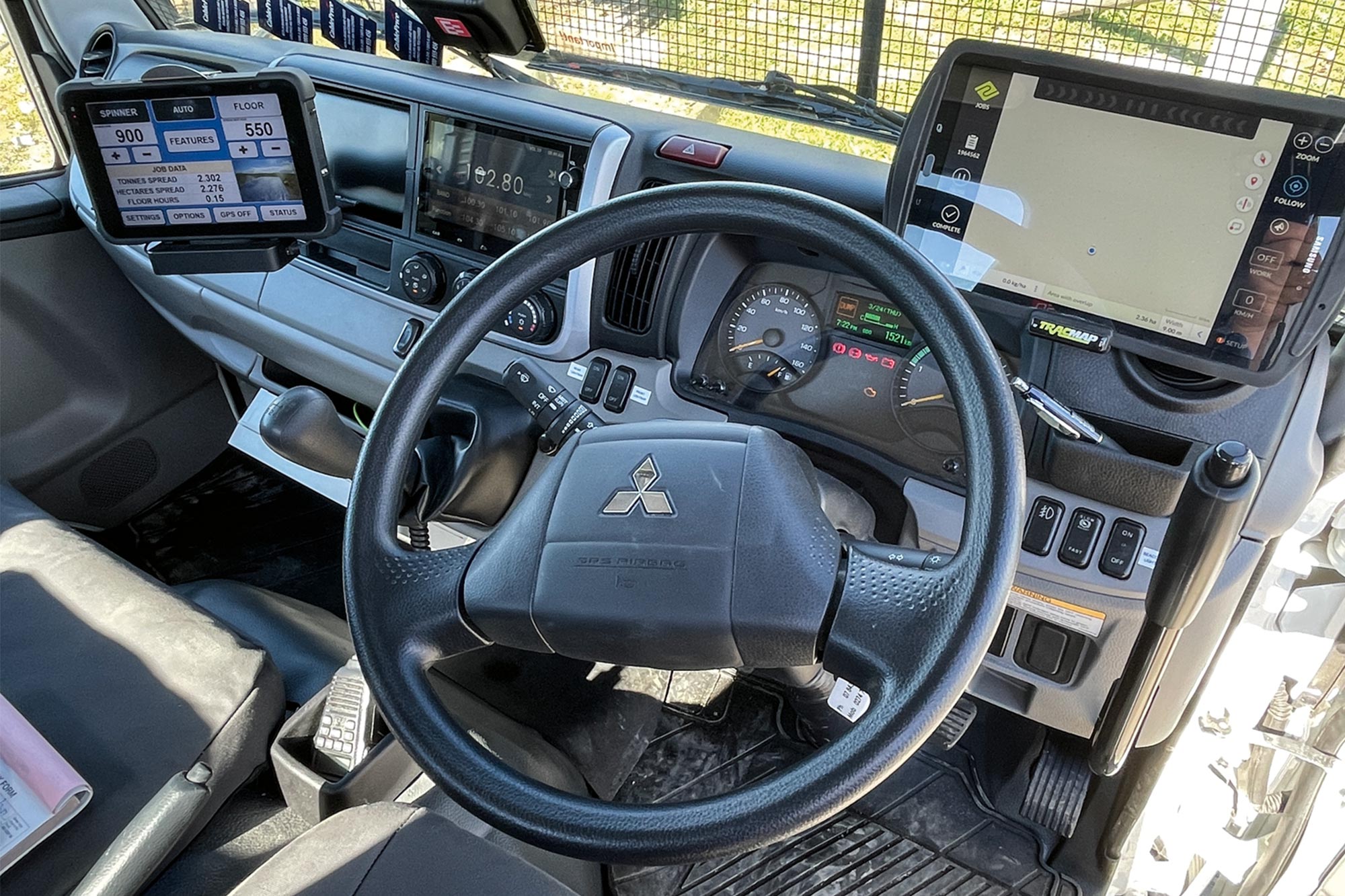 The FUSO Canter 616 City Cab has a high tech cockpit