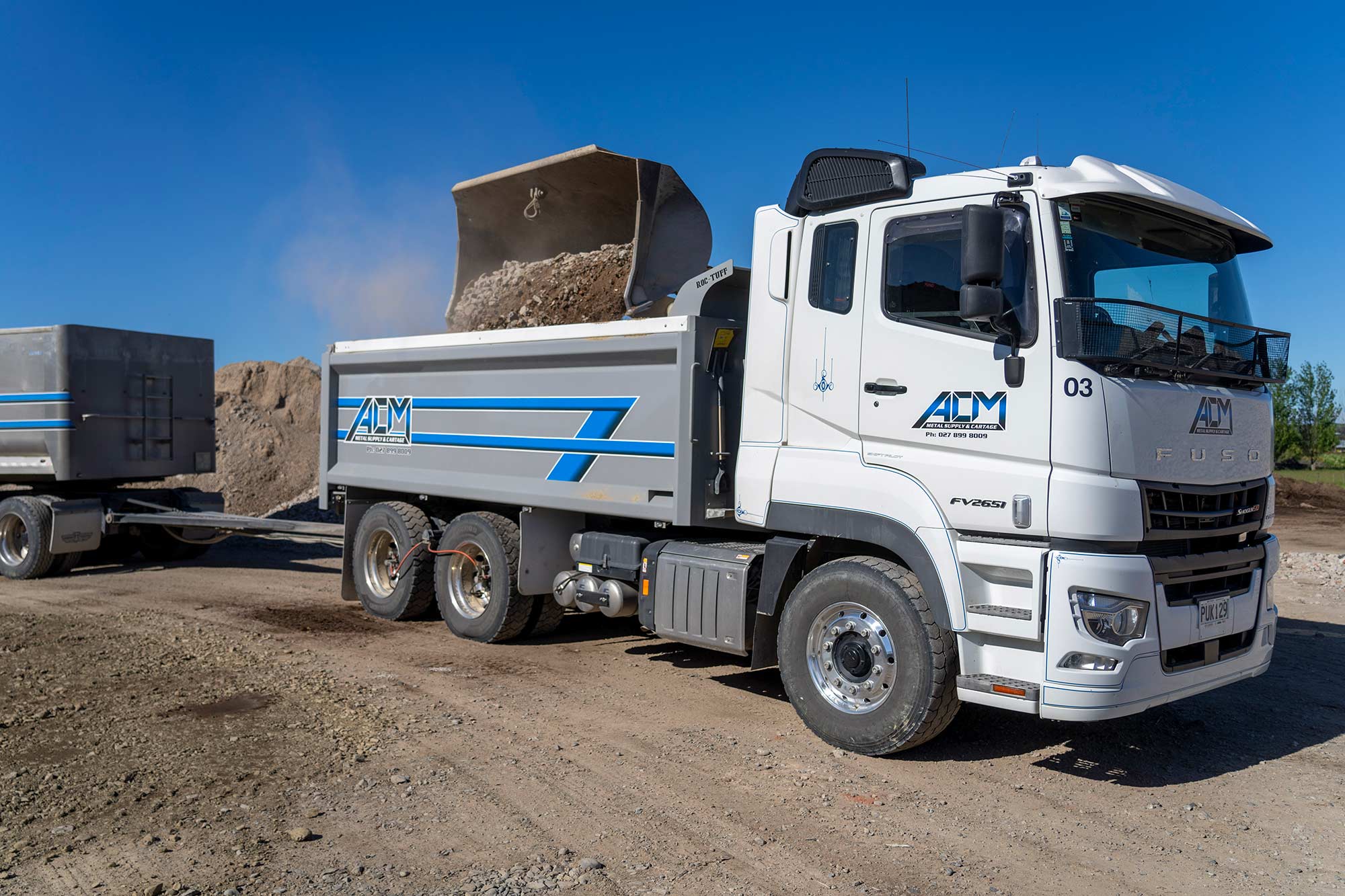 Close up of ACM Metal's FUSO Shogun 510 truck