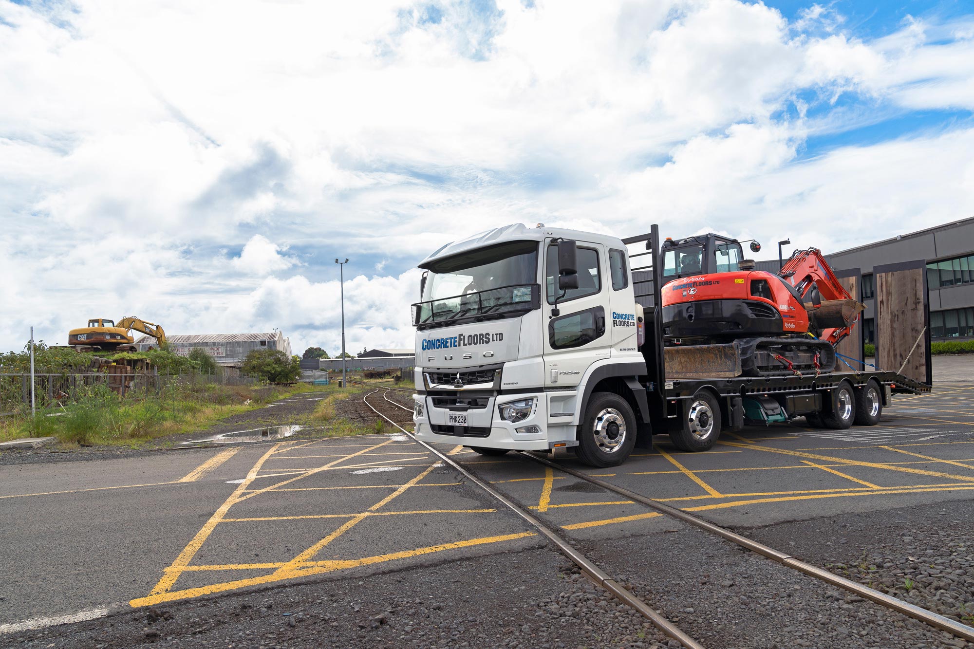 Concrete Floors’ Shogun Superlow on the road 